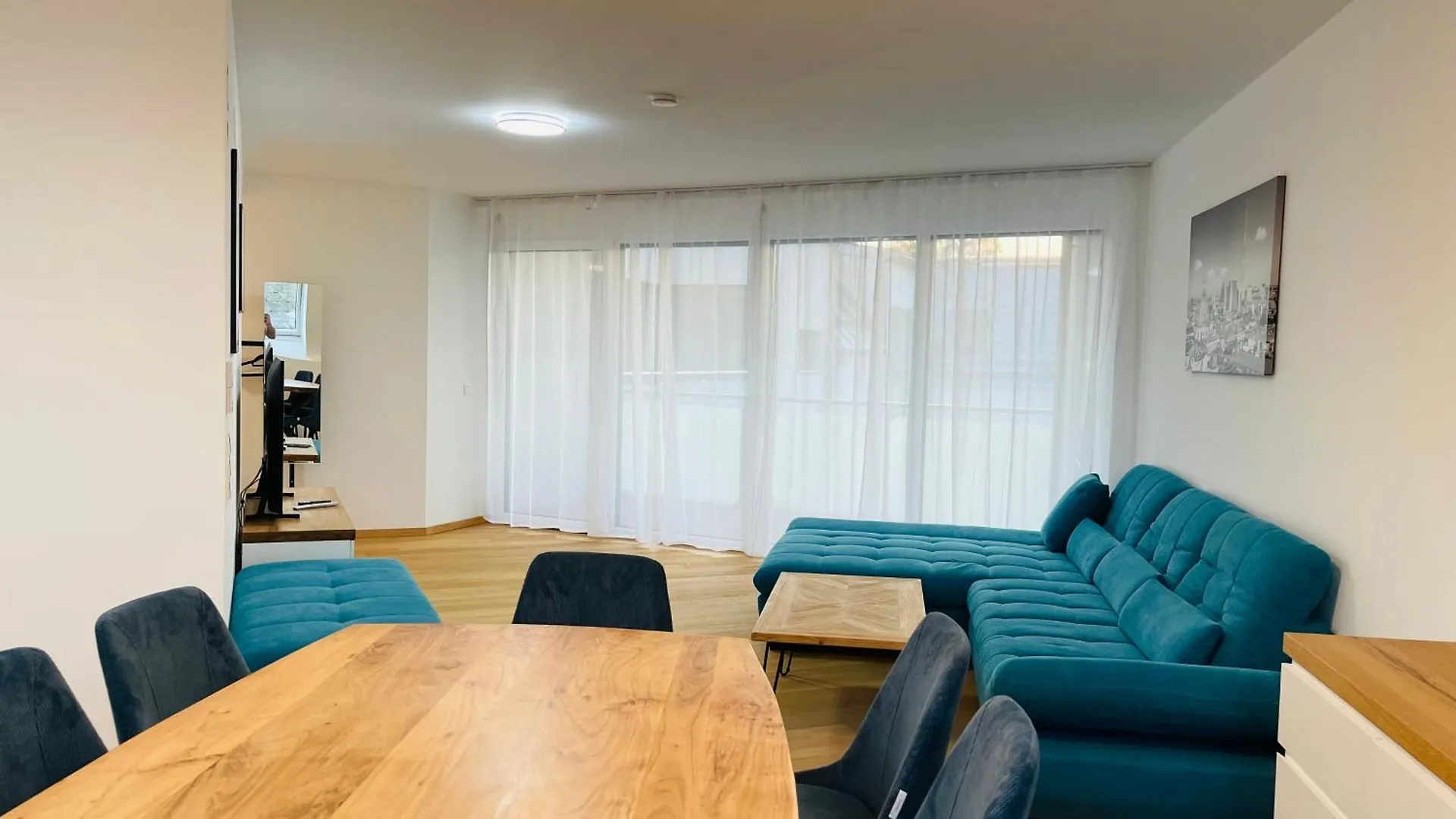 Spacious Penthouse Apartment - 4 Rooms For Up To 10 Guests - Contactless Check-In Vienna