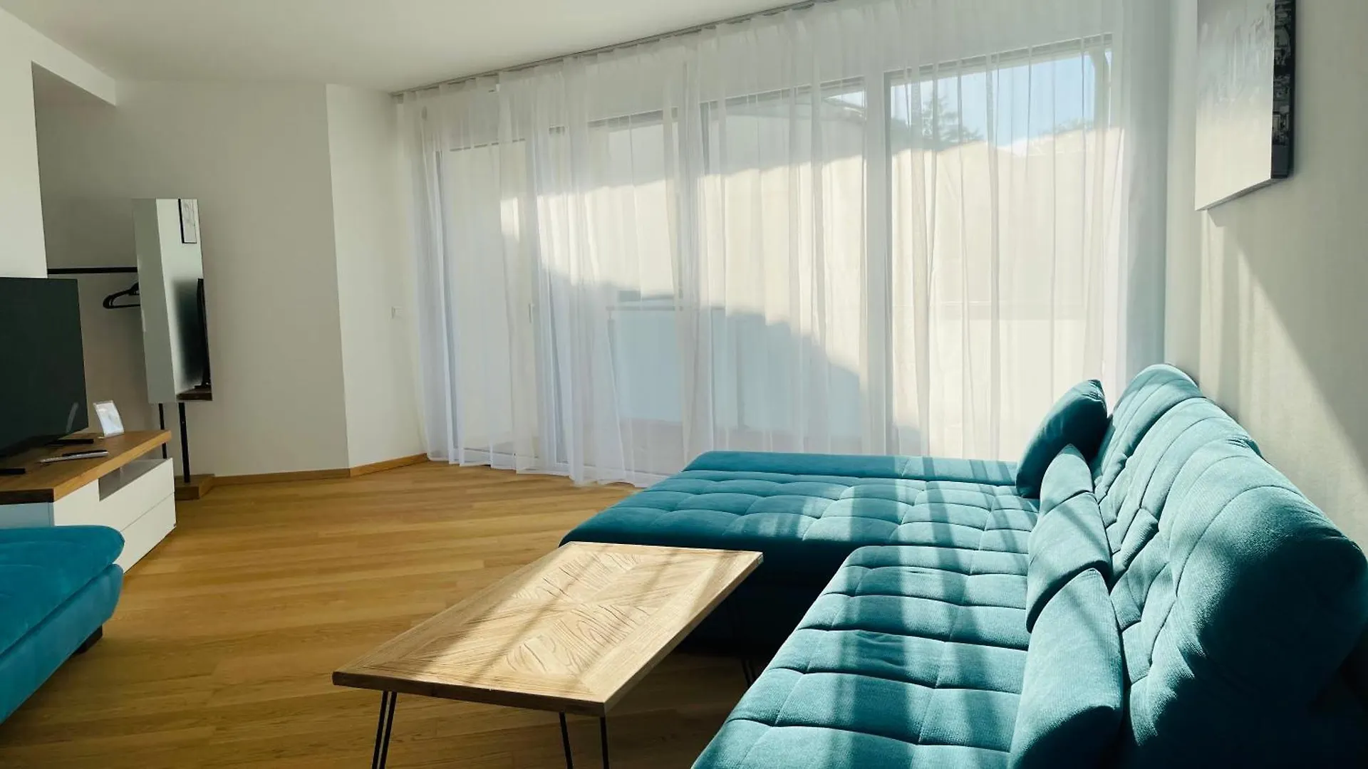 Spacious Penthouse Apartment - 4 Rooms For Up To 10 Guests - Contactless Check-In Vienna Austria