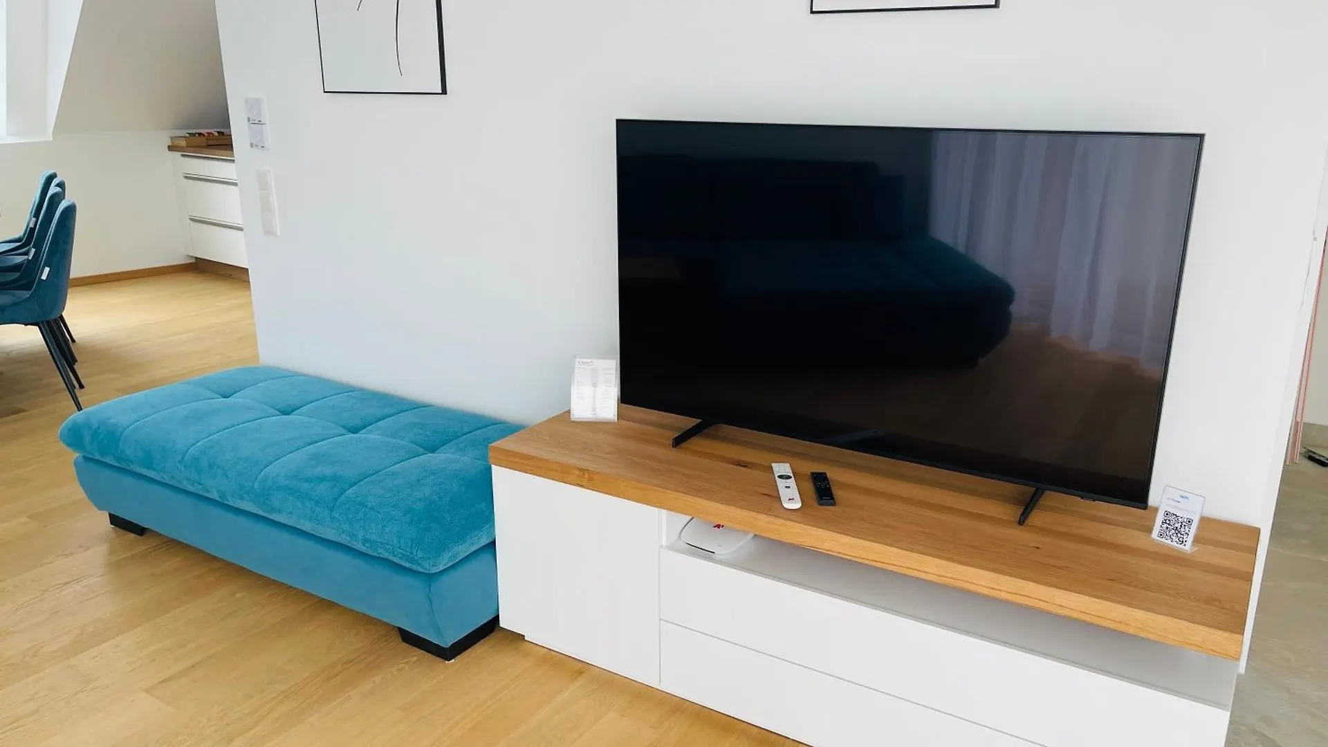 Spacious Penthouse Apartment - 4 Rooms For Up To 10 Guests - Contactless Check-In Vienna