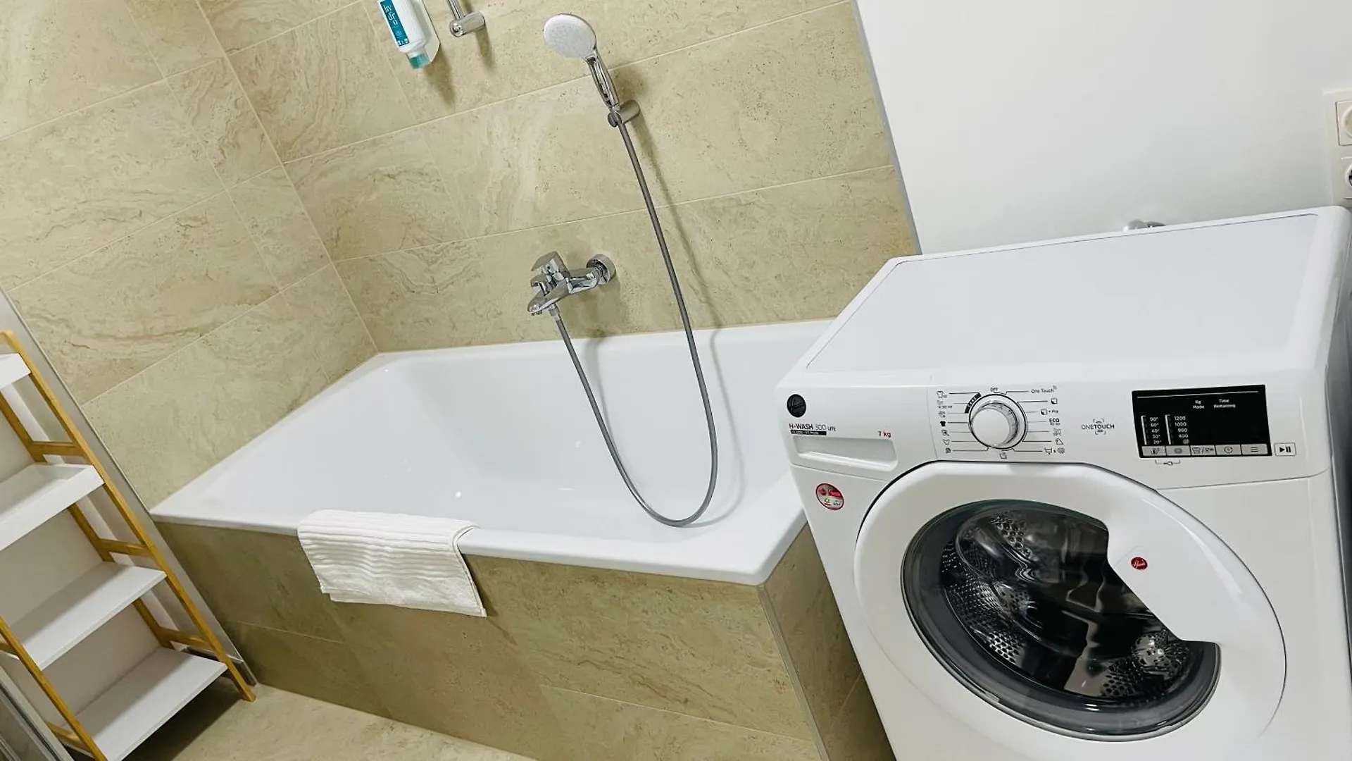 Spacious Penthouse Apartment - 4 Rooms For Up To 10 Guests - Contactless Check-In ウィーン